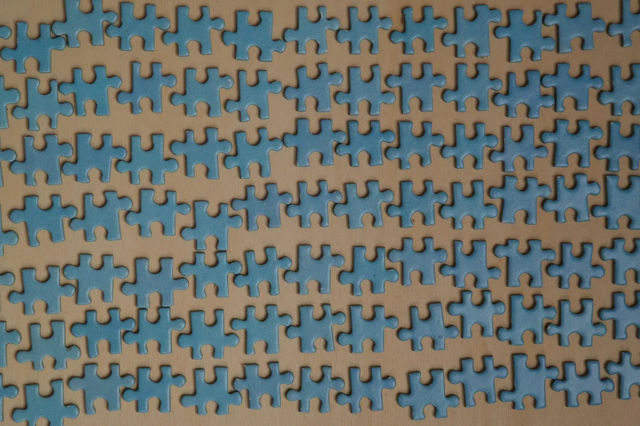 puzzle pieces, sorted, puzzle, put together, difficult, placement game, items, arrangement, game, share, particles